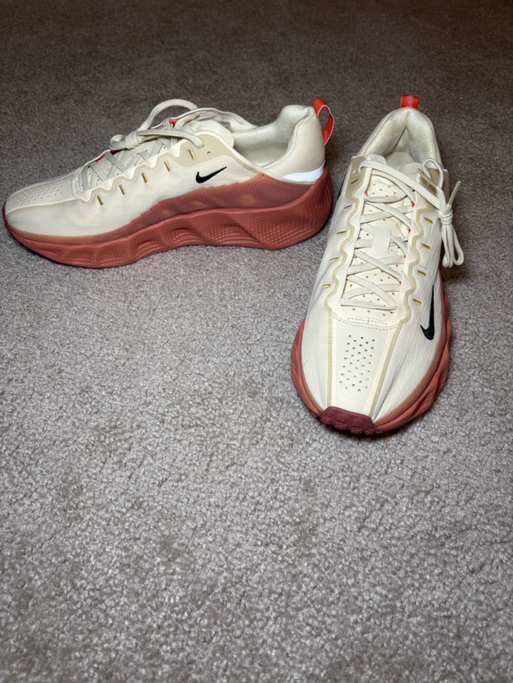 Nike Cream & Rust-Red Ava Rover Sneaker - Picture 2 of 9